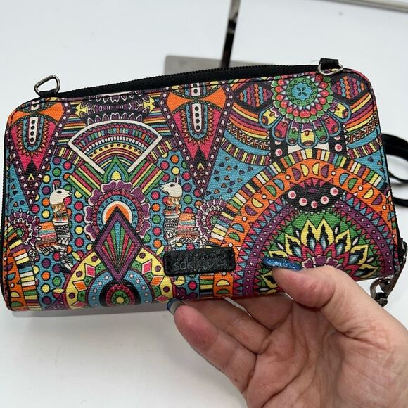 Sakroots Wristlet/Crossbody Phone Holder and Zip Around Wallet - Picture 4 of 11